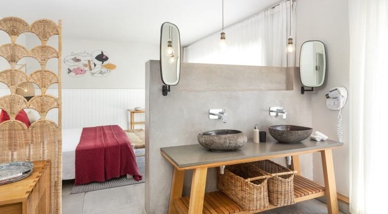 Lagoon Attitude - Whirlpool Suite Dressing room